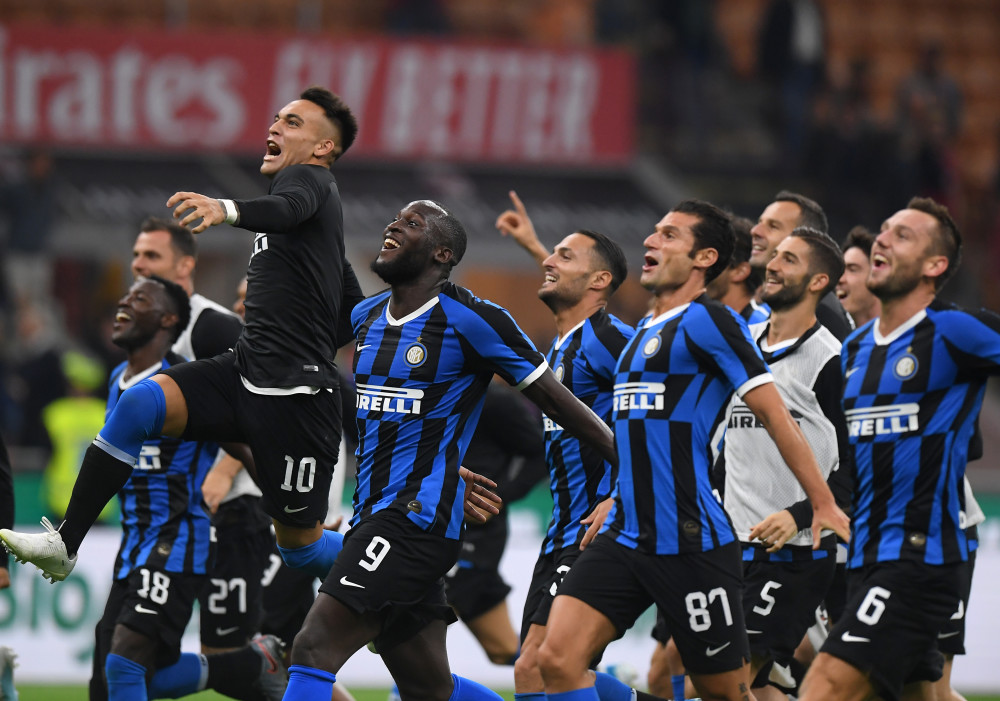 AD上路！ Kiin Vayne是纯粹的，给 Zeus Aatrox一个击杀 Ruler 的机会， Hanwha Life Esports 获得比赛点