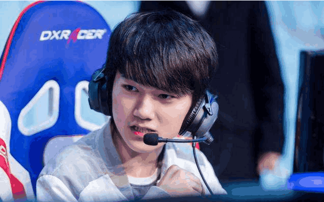 UP赛后群访教练：先进季后赛吧 能不能进世界赛就大家一起努力