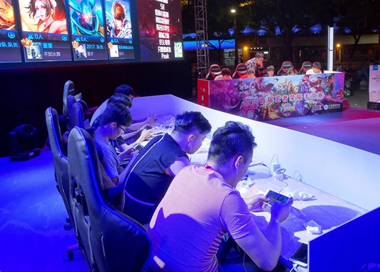 亚运征途英雄联盟项目开赛，今日中国代表队首战中国澳门