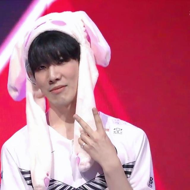 什么情况今年LPL夏季总决赛和S赛资格赛还剩下不少余票