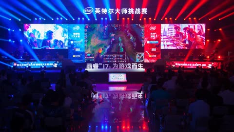 最终软虾？小田感到困惑，Elk Senna继续杀戮。 Bilibili Gaming ；锁定赛点。